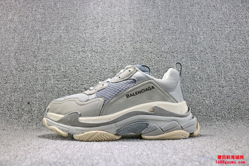 巴黎世家17FW 秋冬 Balenciaga Triple-S Sneaker 时装复古